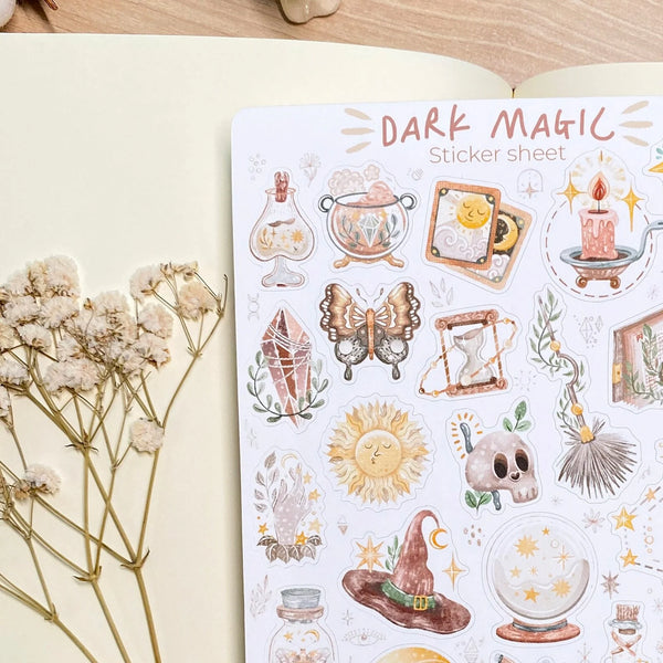 Stickervel Lettoon A6 - Dark Magic