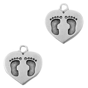DQ Charm Heart With Feet Antique Silver
